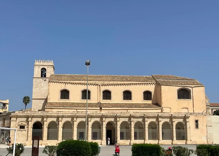Villa Dadahouse Syracuse